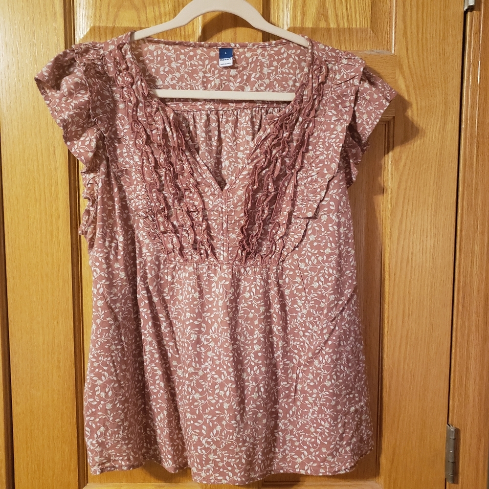 Old Navy Ruffled Sleeveless Top